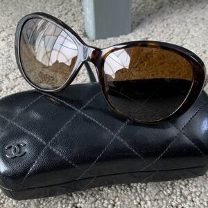 Authentic New CHANEL CH 5241 714/3B 56mm Brown Tweed Rubber Sunglasses Italy